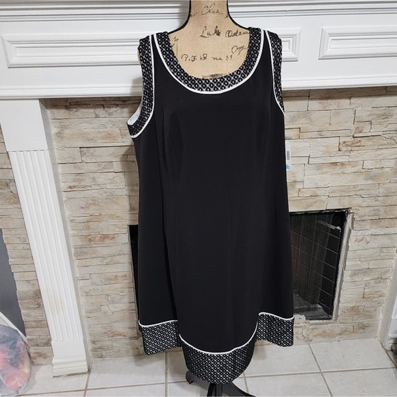 Catherines black and white sheath dress plus size 20W new!!! - Picture 1 of 6